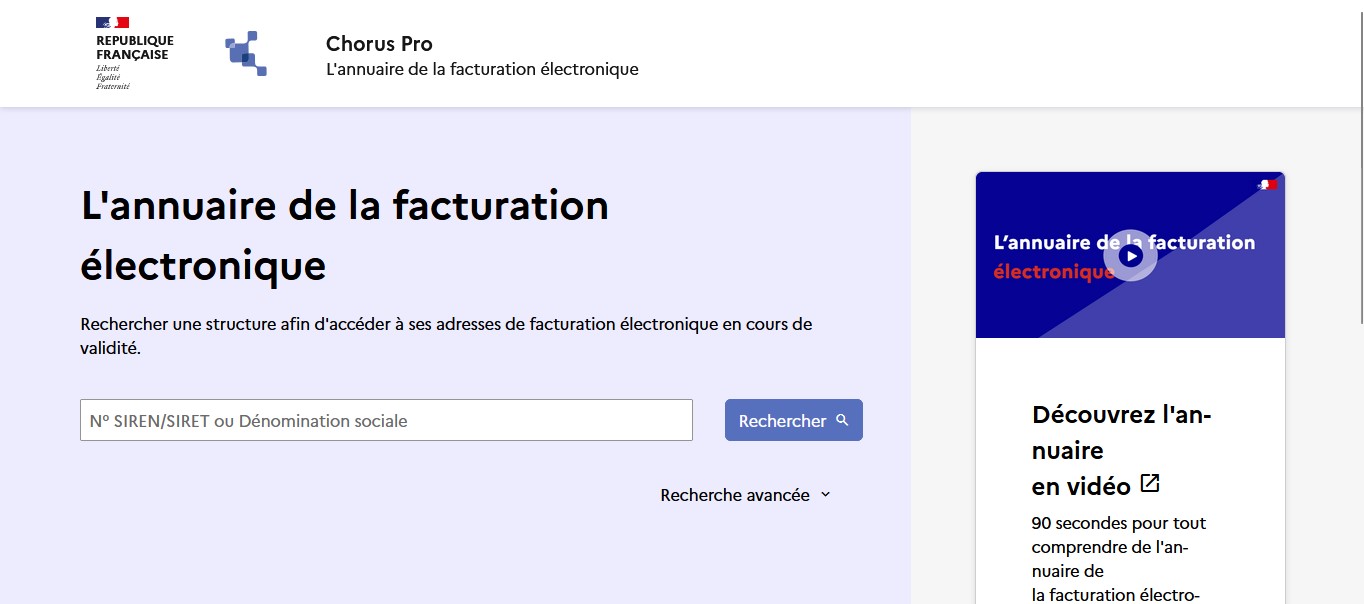Vue de la page d'accueil de l'annuaire, avec sa barre de recherche simple, permettant de rechercher une entité par SIREN, SIRET, ou dénomination